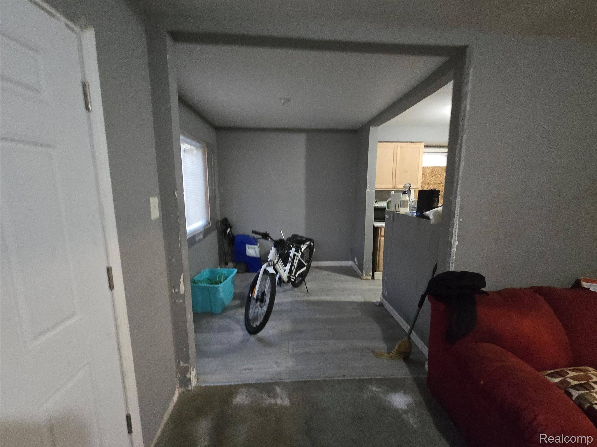 Detroit, MI 48204,4290 Tuxedo ST