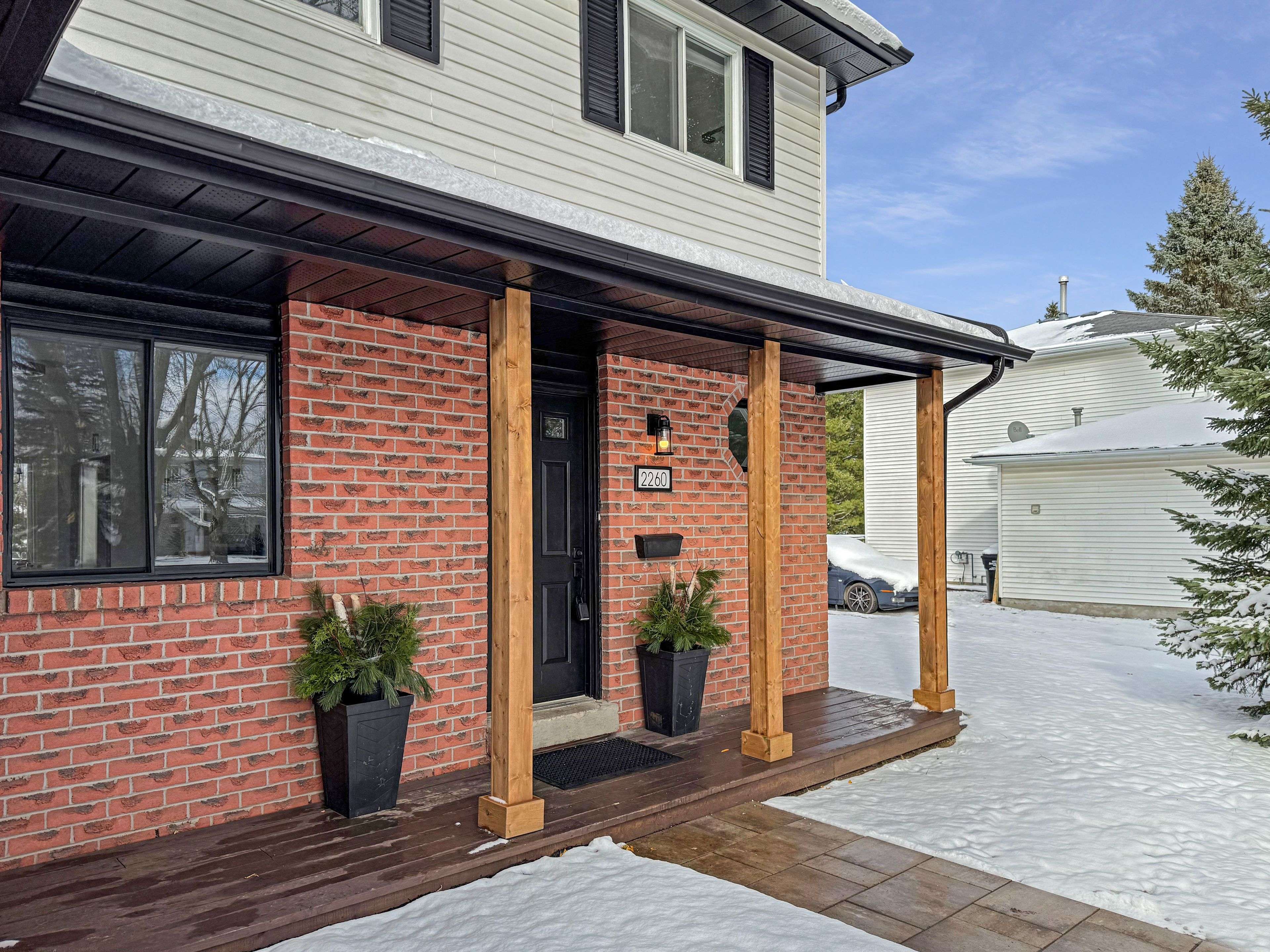 Innisfil, ON L9S 1E4,2260 Lynn ST