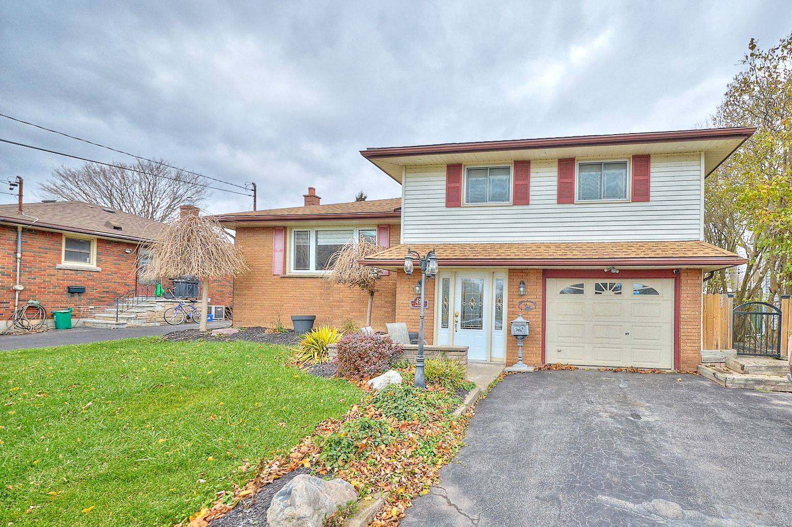 Port Colborne, ON L3K 3H3,497 Clarence ST W