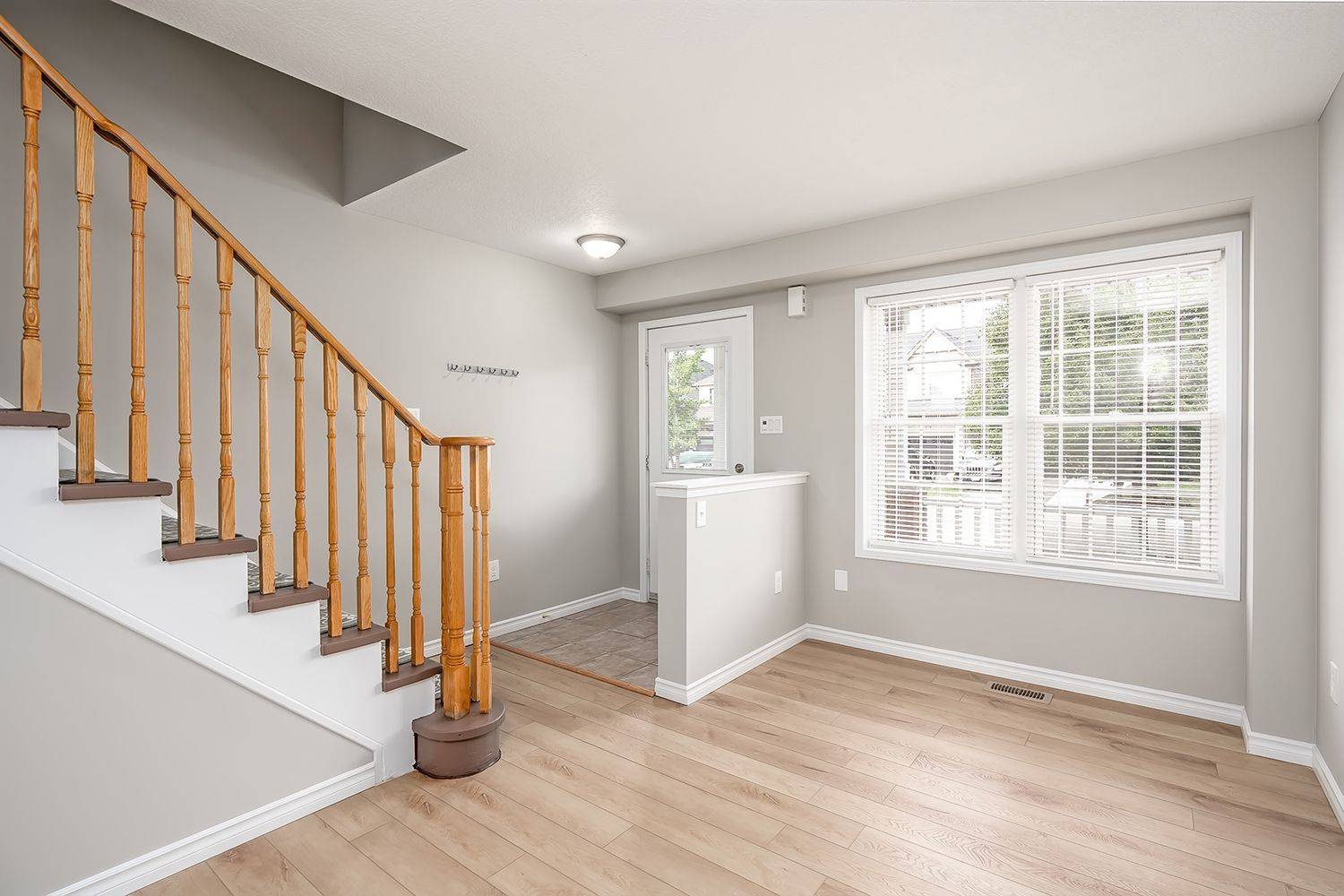 Hamilton, ON L0R 1C0,91 Cleghorn DR