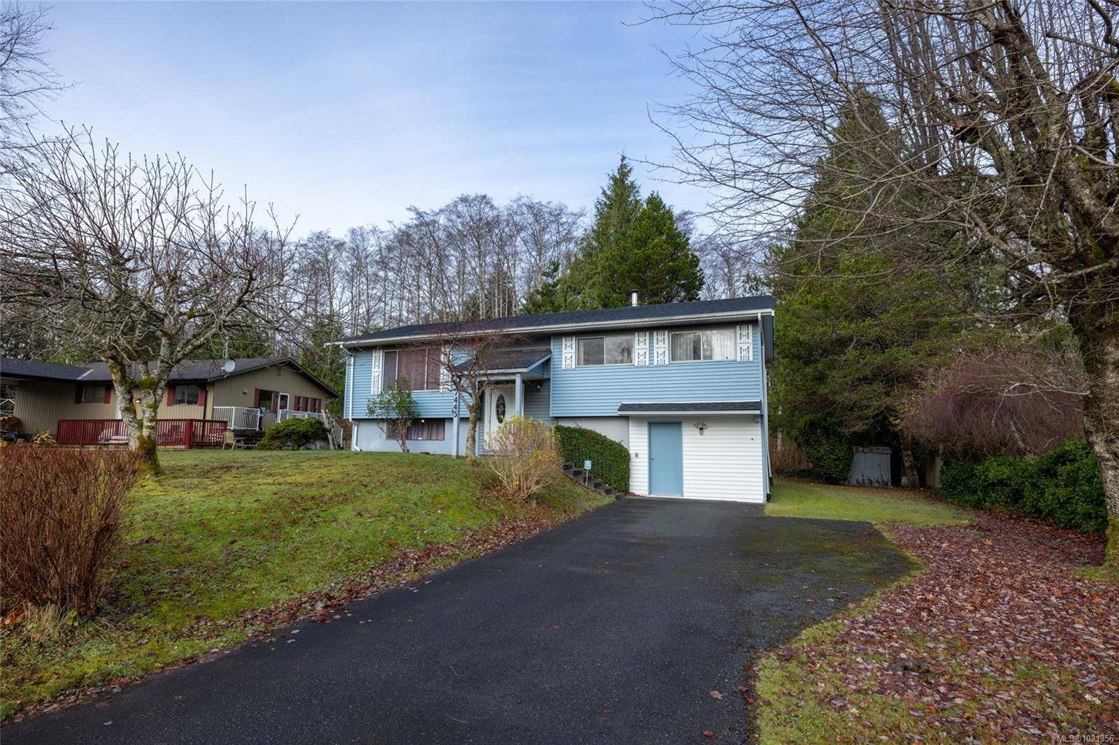 Port Hardy, BC V0N 2P0,7445 Thunderbird Way