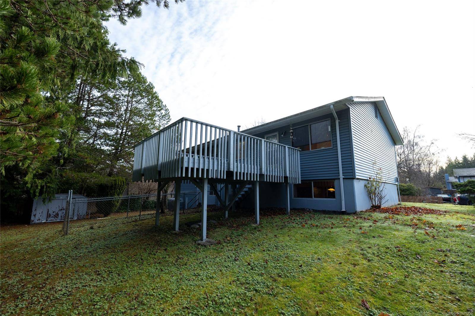 Port Hardy, BC V0N 2P0,7445 Thunderbird Way