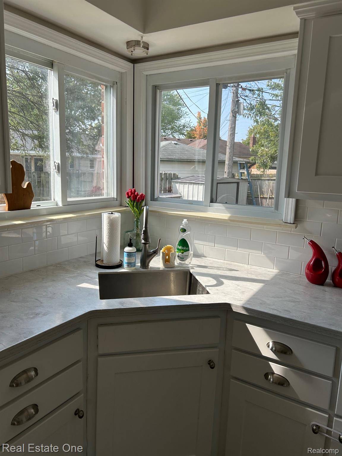 Farmington, MI 48336,31915 Lamar DR