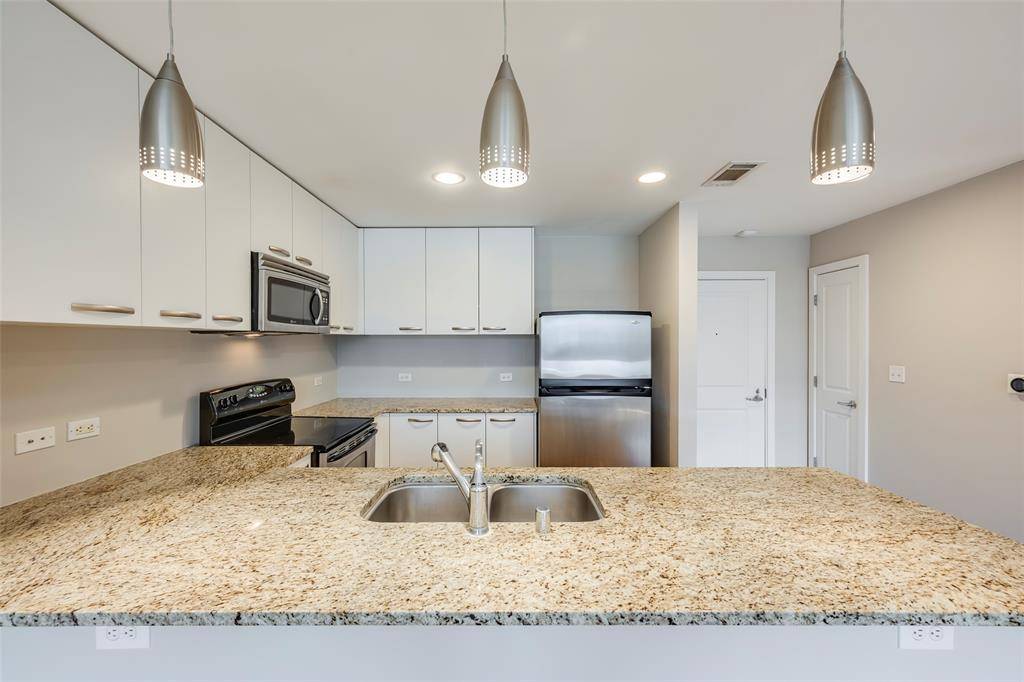 Dallas, TX 75202,1200 Main Street #1002