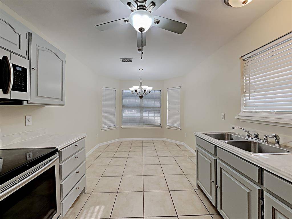 Fort Worth, TX 76110,3320 Stanley Avenue