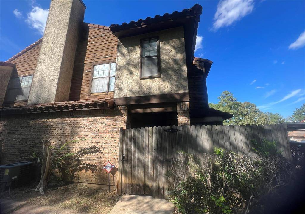 Shreveport, LA 71129,5454 Financial Plaza #4A