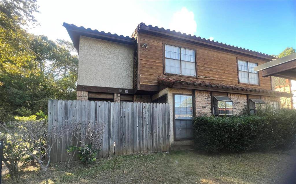 Shreveport, LA 71129,5454 Financial Plaza #4A