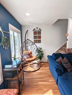 Staten  Island, NY 10312,305 Ilyssa WAY