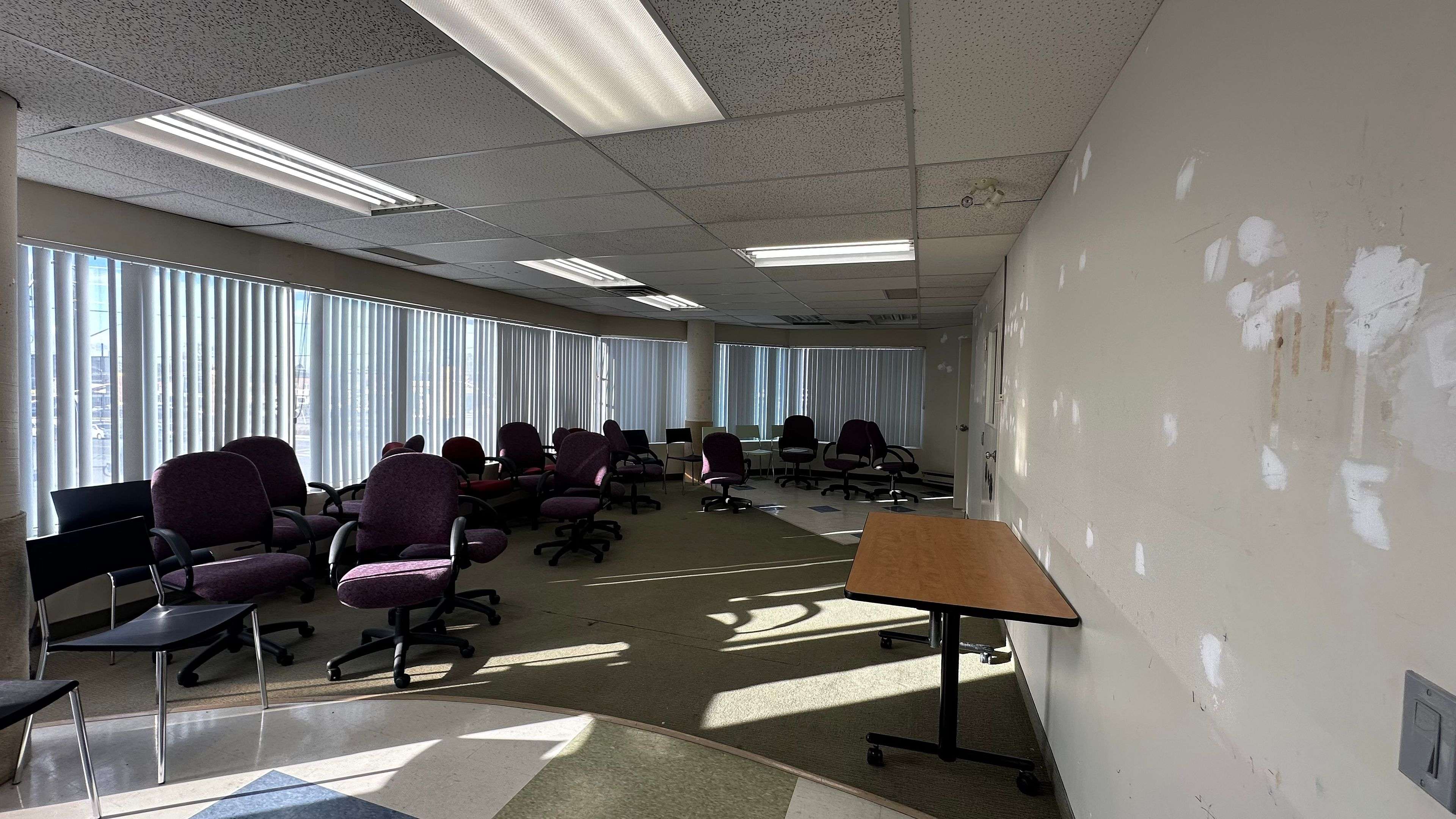 Toronto E04, ON M1K 5G8,2425 Eglinton AVE #202 D-C