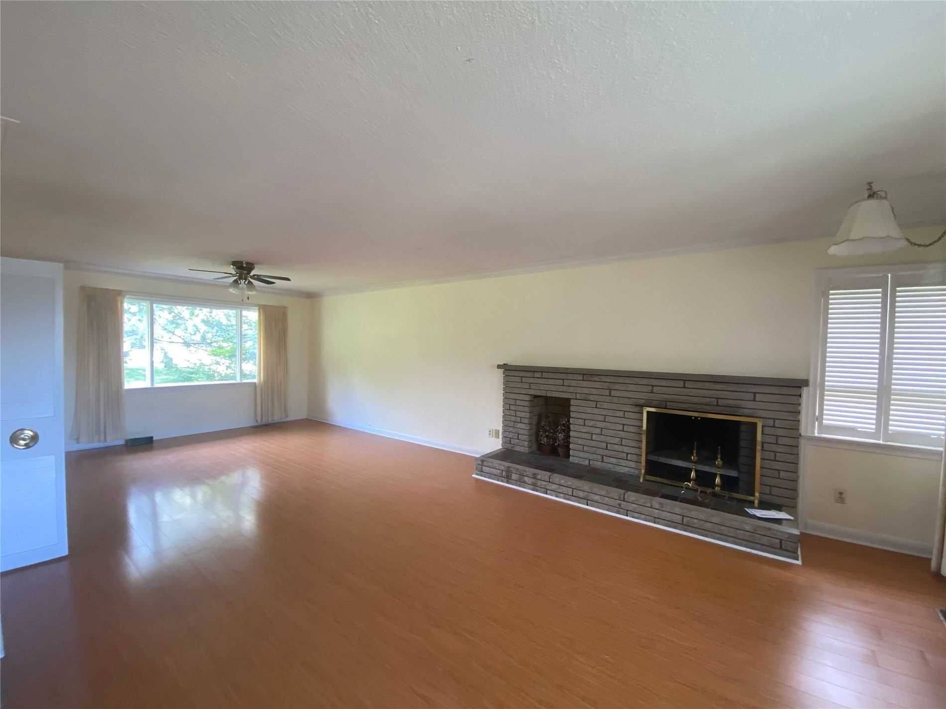 Markham, ON L3P 1E9,21 Grandview BLVD