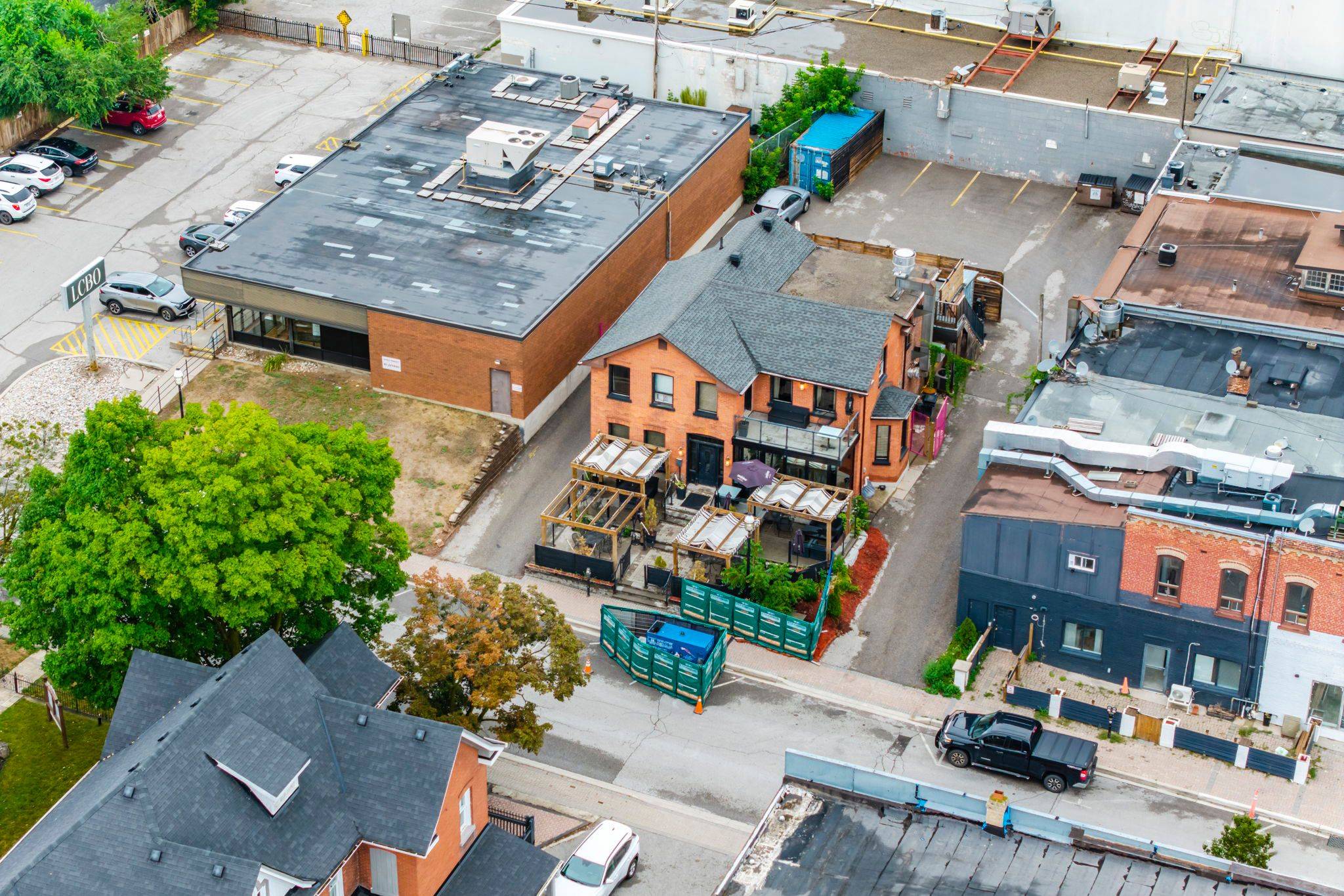 Barrie, ON L4N 1T2,49 Mary ST