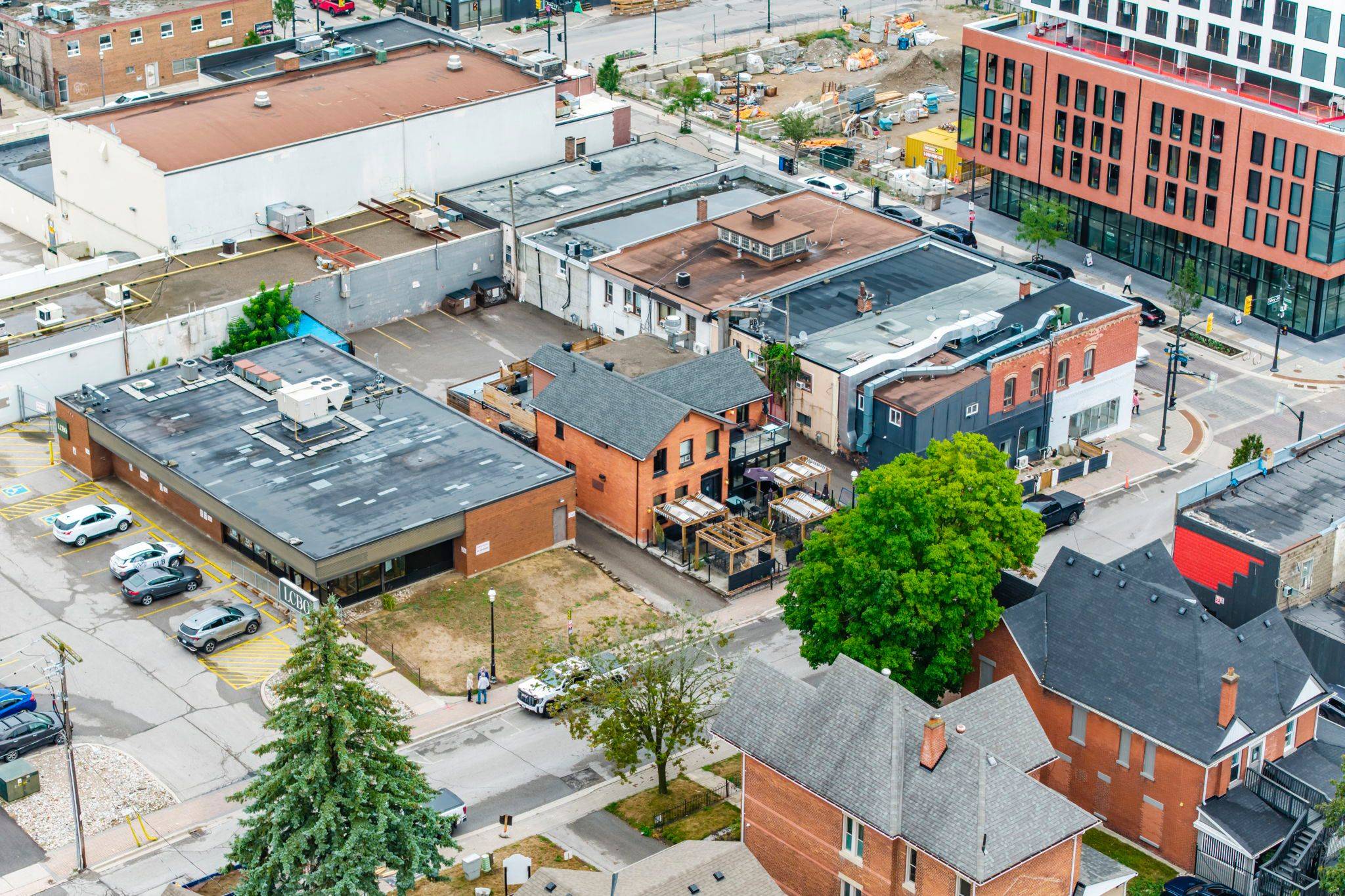 Barrie, ON L4N 1T2,49 Mary ST