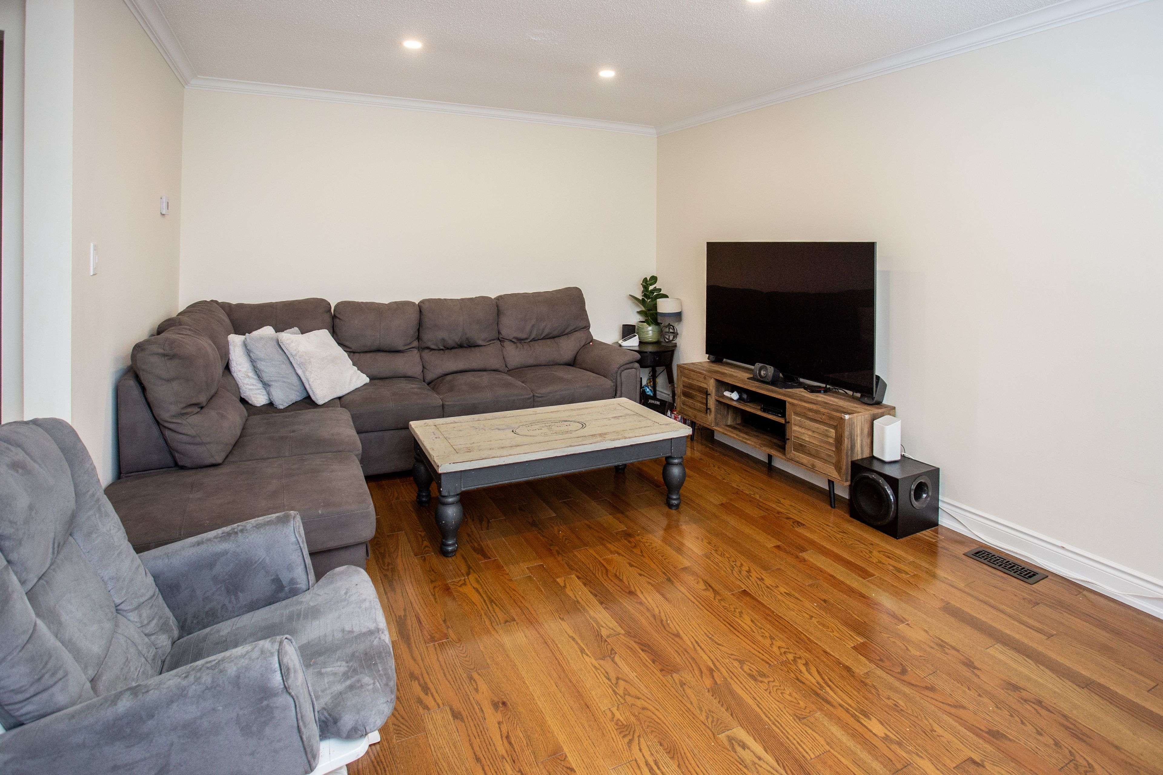 Mississauga, ON L4Z 2X3,4386 Curia CRES