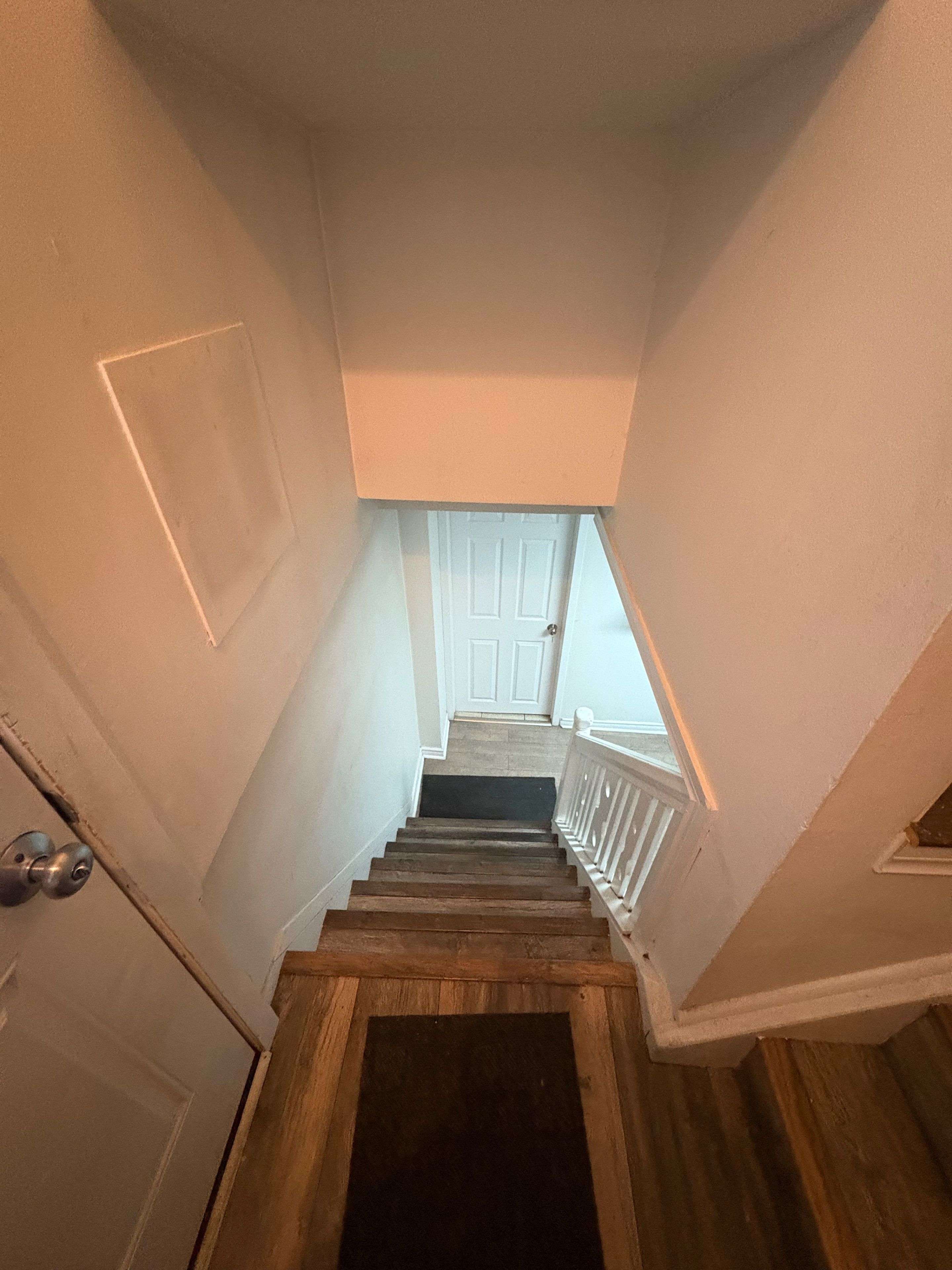 Brampton, ON L6T 1H7,124 Avondale BLVD