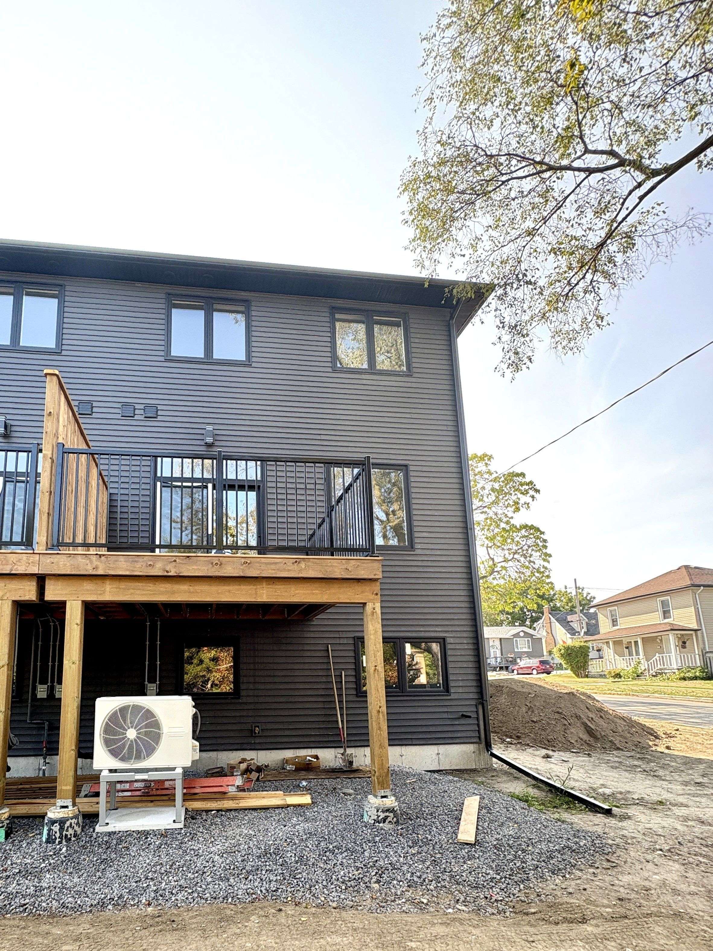 Quinte West, ON K8V 5H5,89 Maclellan AVE