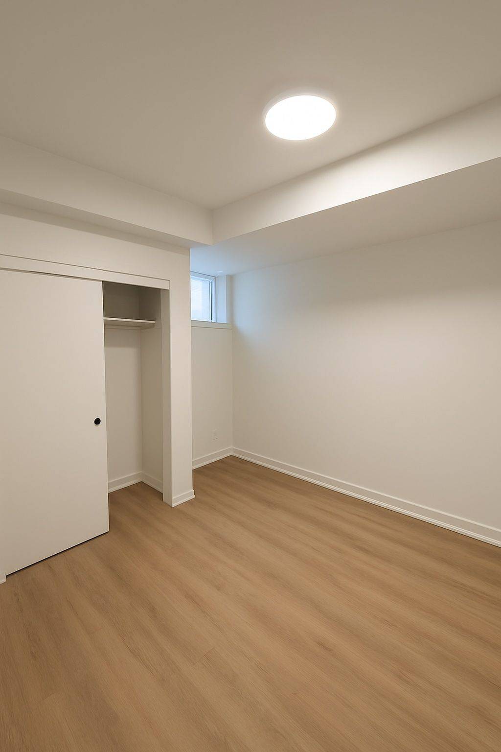 Glebe - Ottawa East And Area, ON K1S 2M8,156 Fifth AVE #1