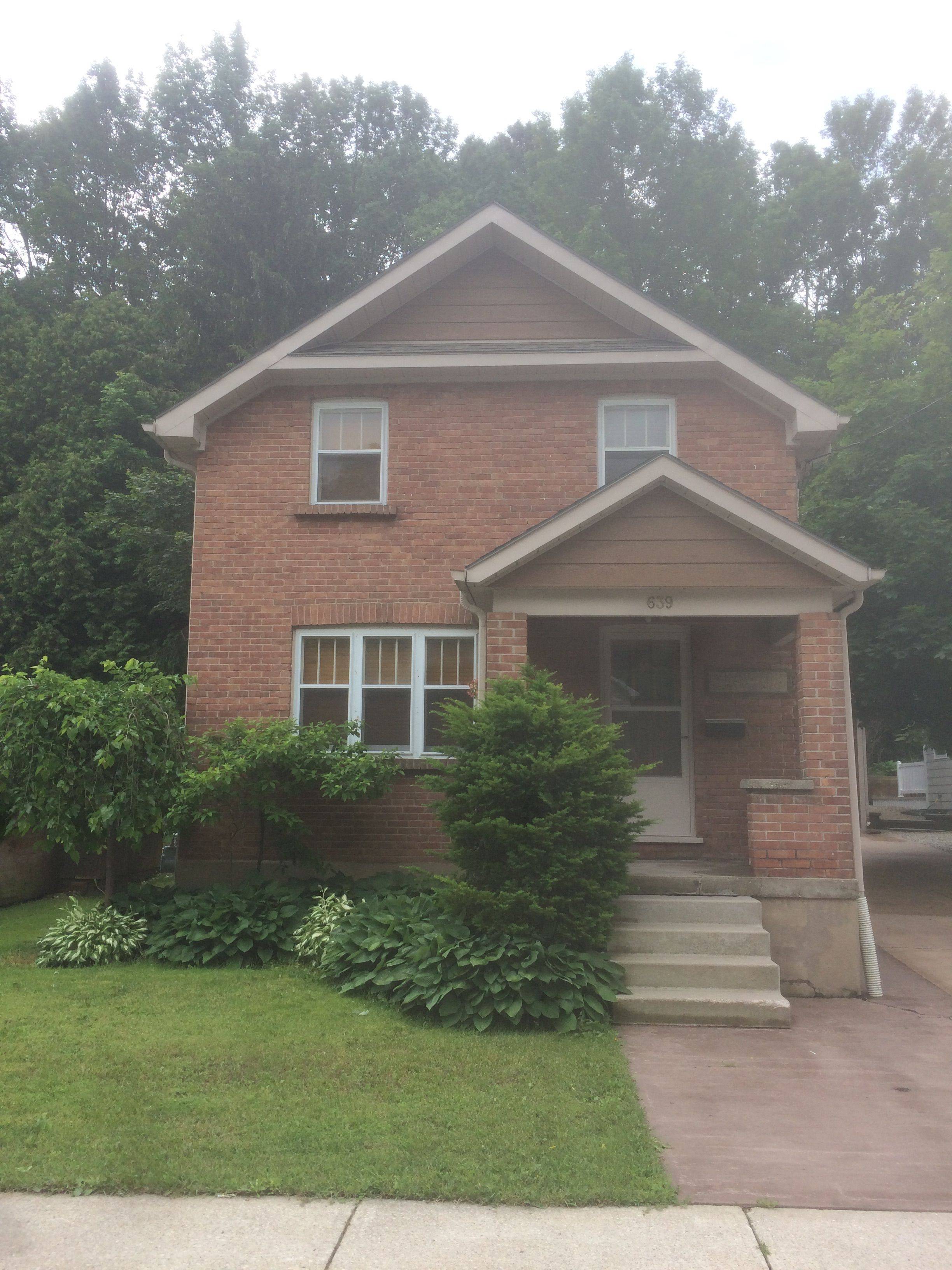 Owen Sound, ON N4K 3Y5,639 14th ST W
