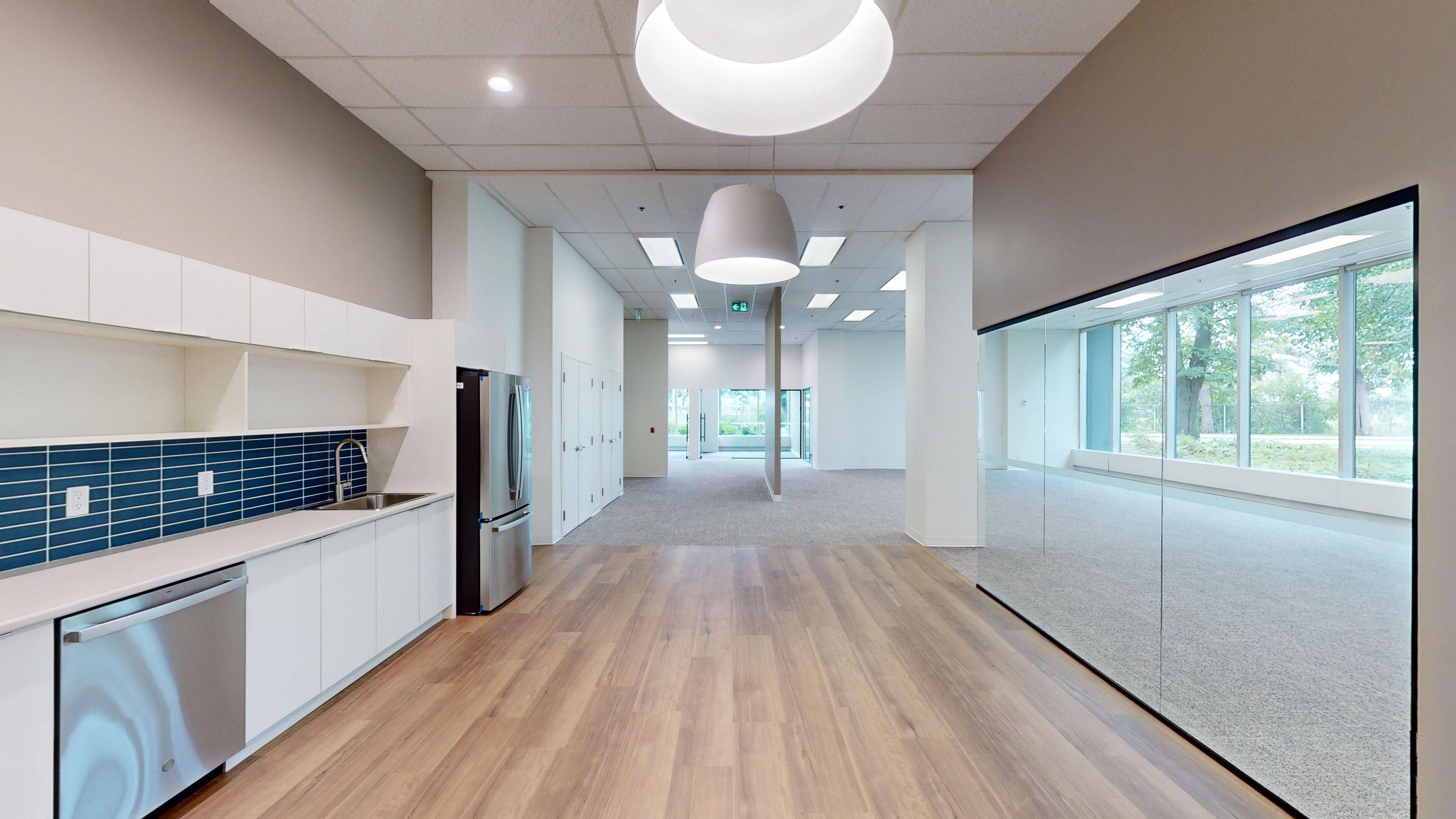 Beacon Hill North - South And Area, ON K1J 9N2,1430 Blair PL #100