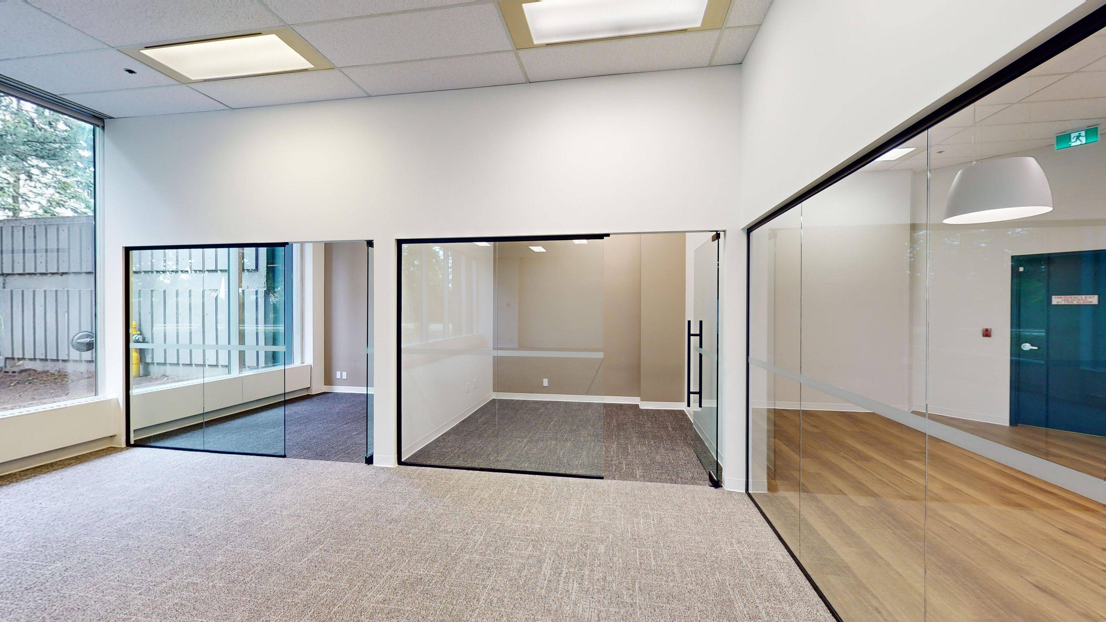 Beacon Hill North - South And Area, ON K1J 9N2,1430 Blair PL #100