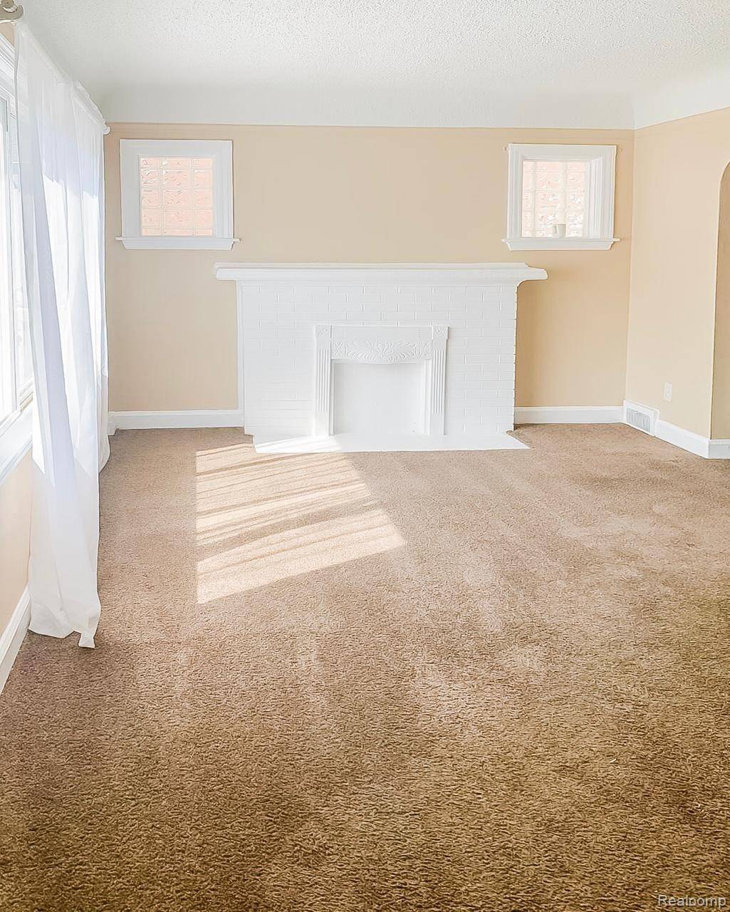 Detroit, MI 48227,9590 MEMORIAL ST