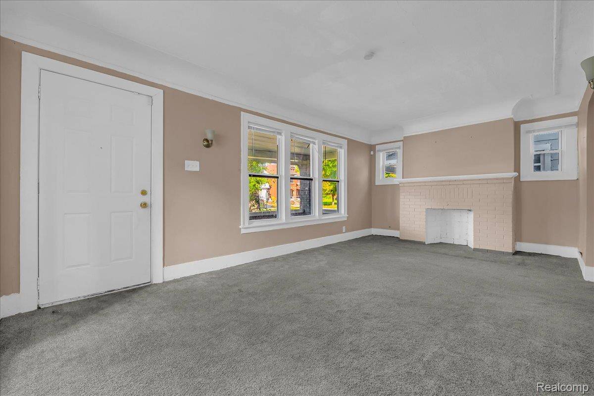 Detroit, MI 48238,15580 Linwood ST