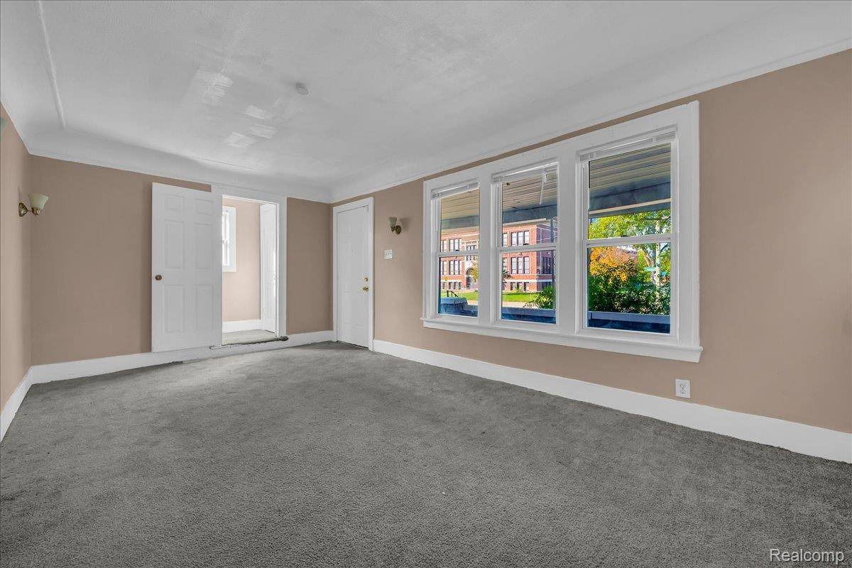 Detroit, MI 48238,15580 Linwood ST