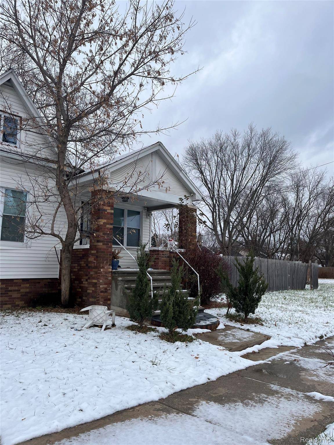 Detroit, MI 48213,13053 Maiden ST