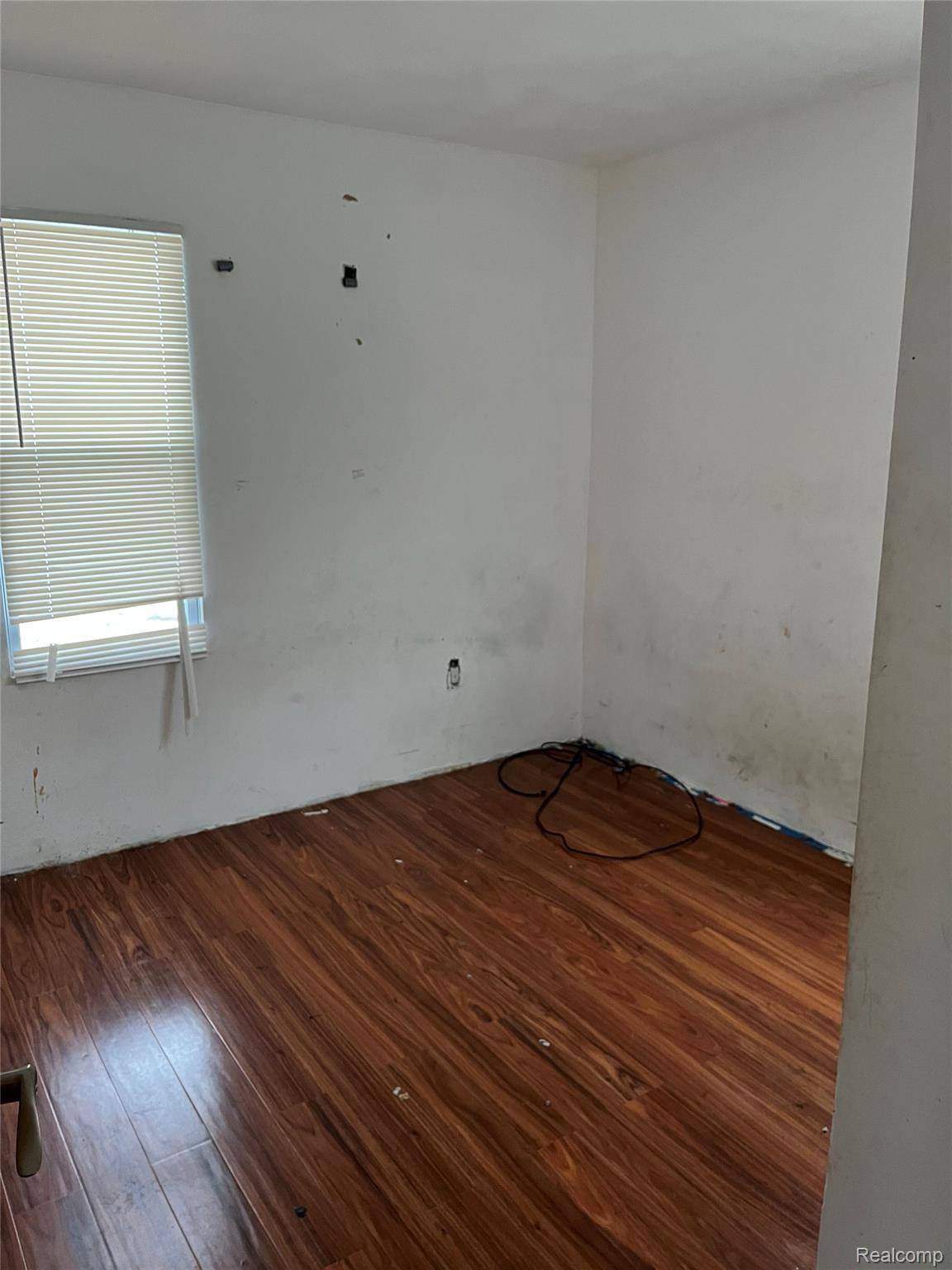 Detroit, MI 48213,13053 Maiden ST