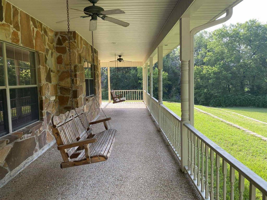 Kemp, TX 75143,5304 Cedar Creek Drive