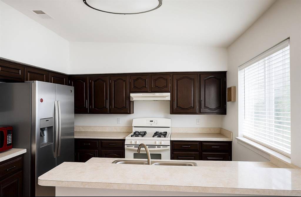 Dallas, TX 75217,9601 Glengreen Drive