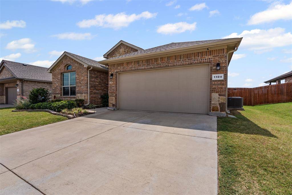 Cleburne, TX 76033,1104 Dublin Drive