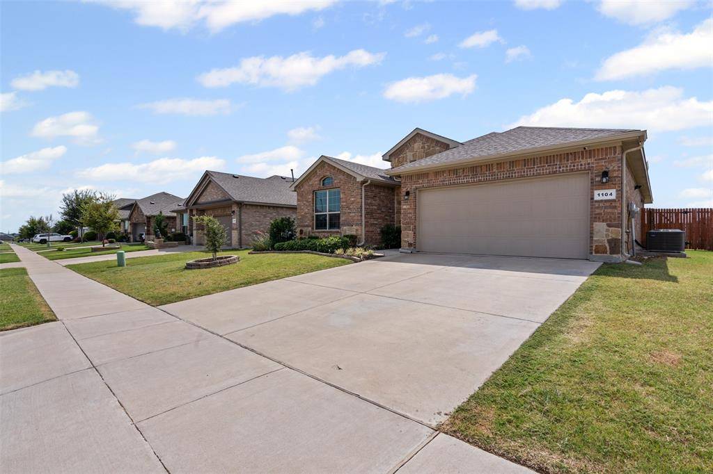 Cleburne, TX 76033,1104 Dublin Drive