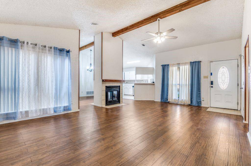 Desoto, TX 75115,1126 Hemlock Drive