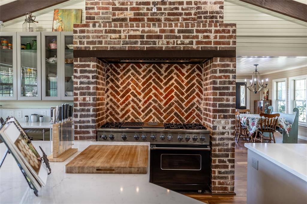 Cooper, TX 75432,5147 Texas Highway 19