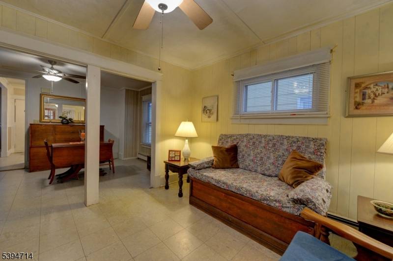 Dumont Boro, NJ 07628,51 Wood Pl