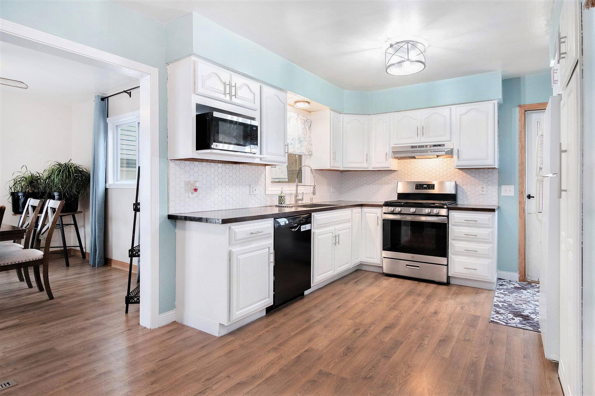 Grand Rapids, MI 49534,654 Westway DR NW