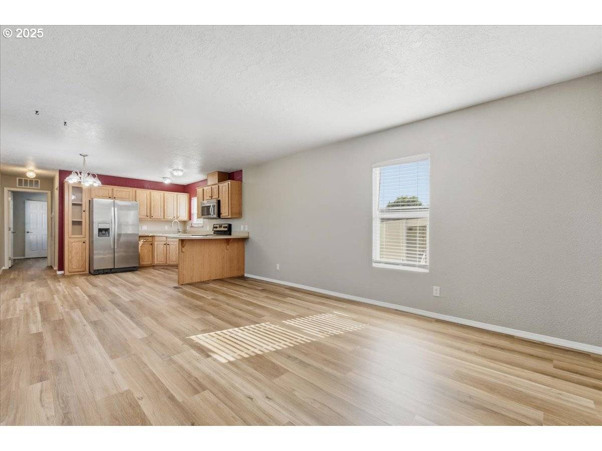 300 SW 7TH AVE #901, Battle Ground, WA 98604