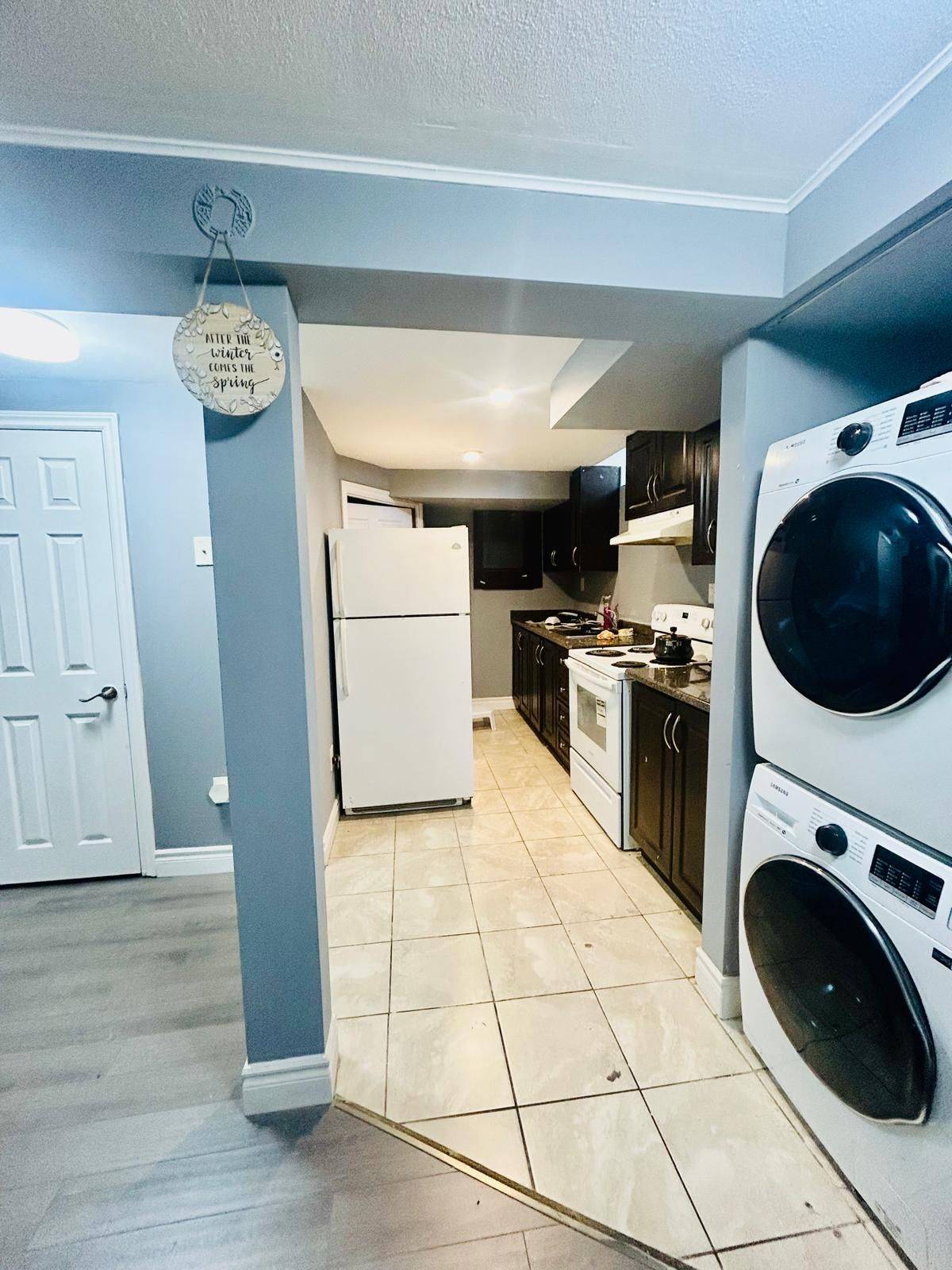 Toronto E11, ON M1B 2P5,79 John Tabor TRL #Basement