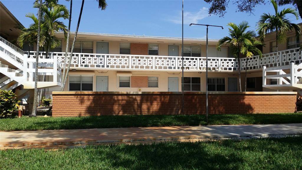 Hollywood, FL 33021,3501 Van Buren St #3