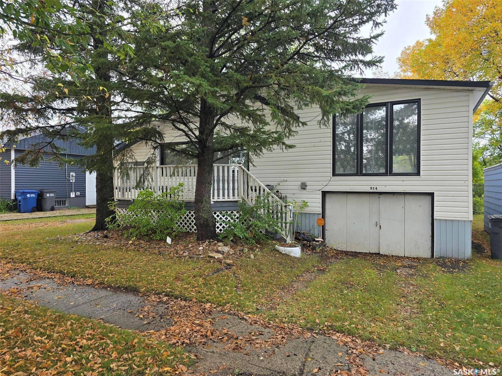 Grenfell, SK S0G 2B0,914 Pacific STREET