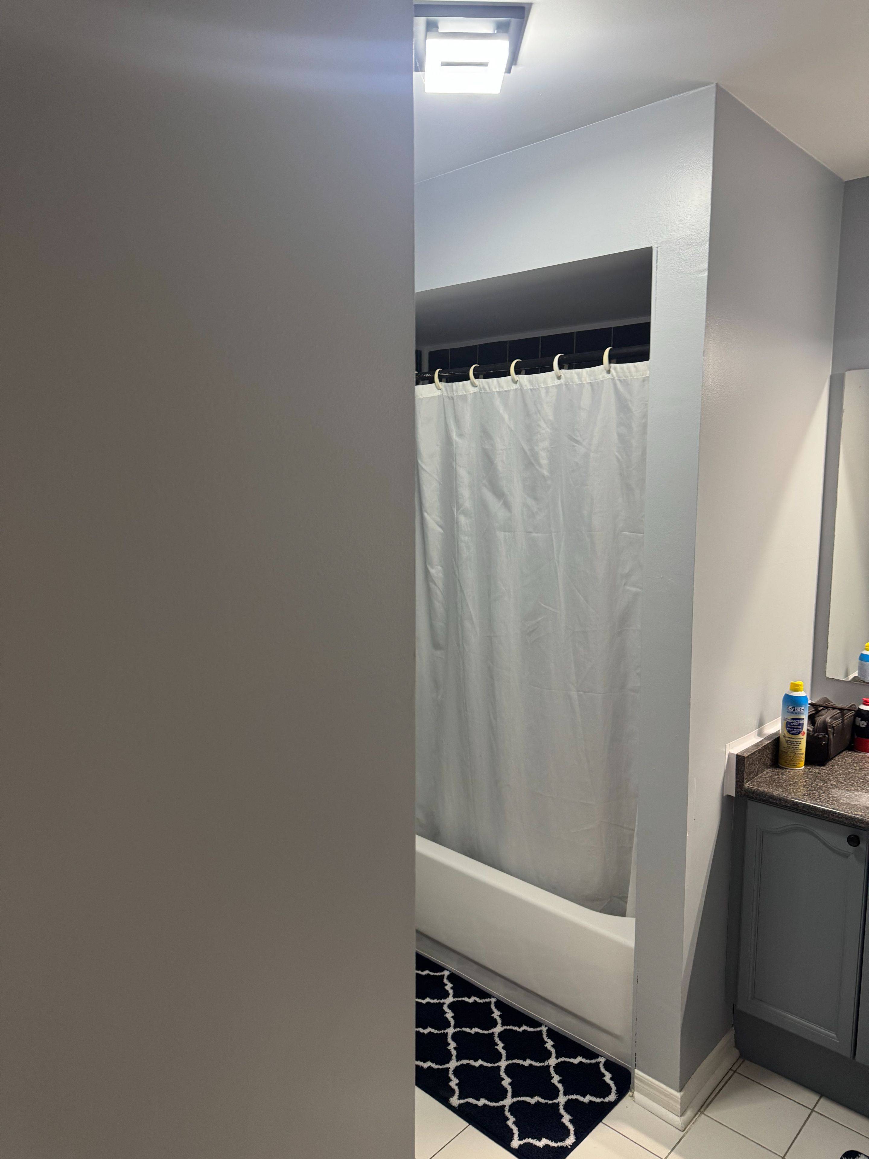 Mississauga, ON L5R 3N8,711 Ashprior AVE