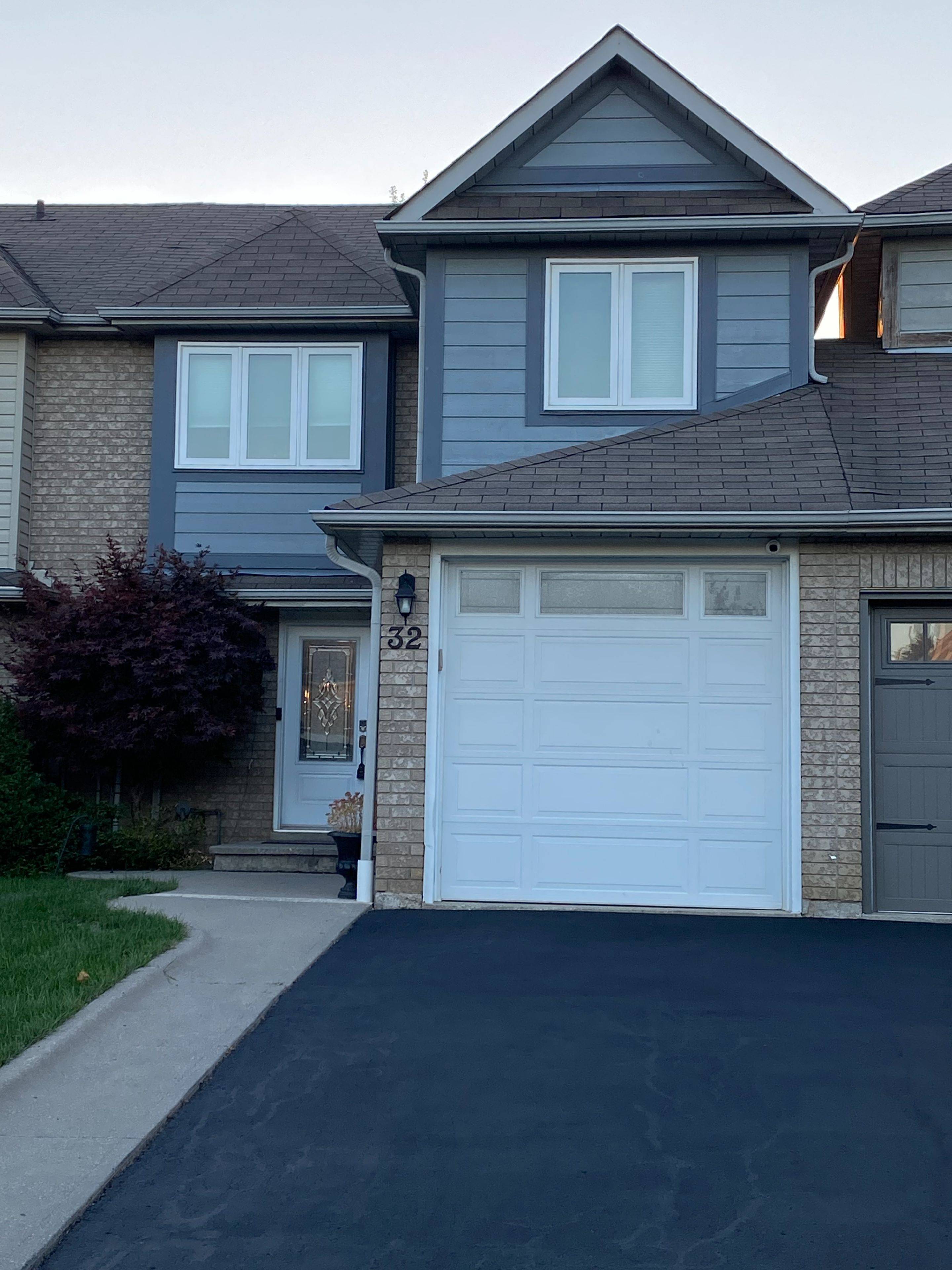 Caledon, ON L7C 1B2,32 Gardenia WAY