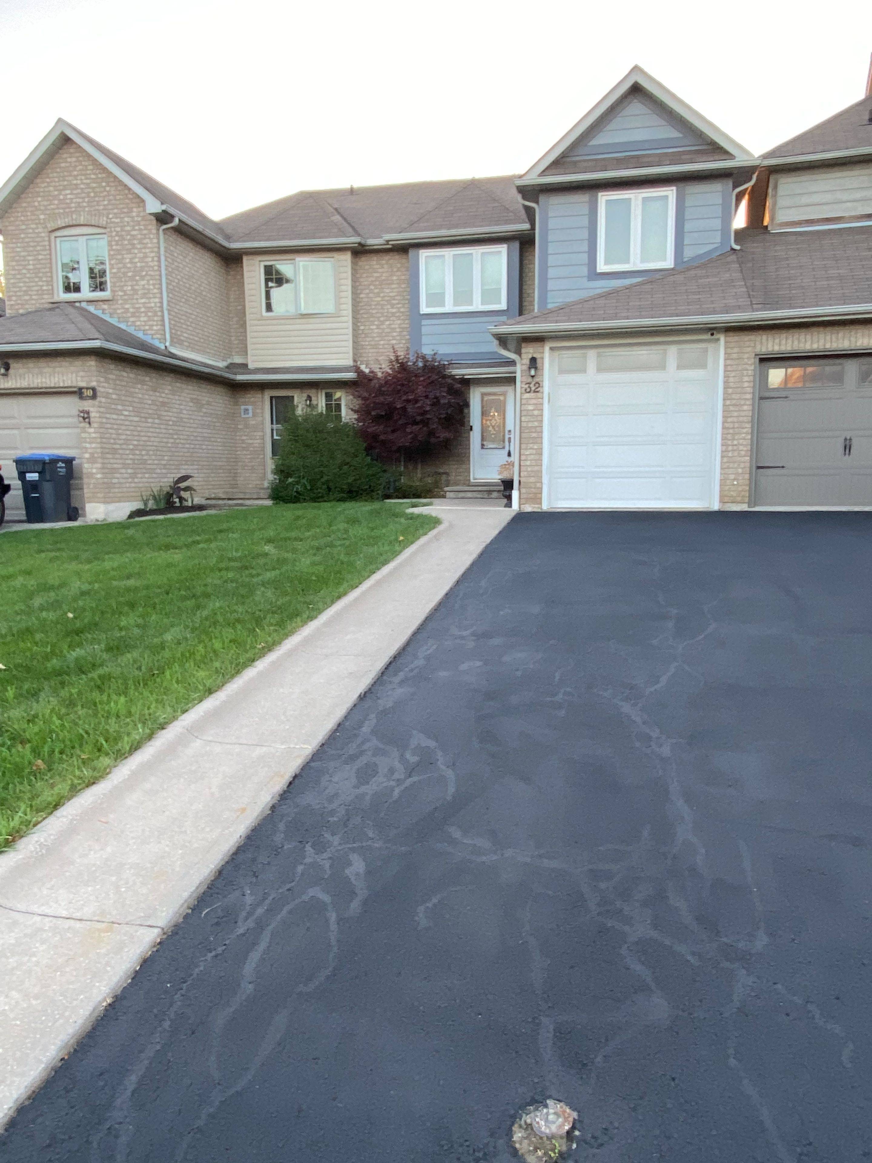 Caledon, ON L7C 1B2,32 Gardenia WAY