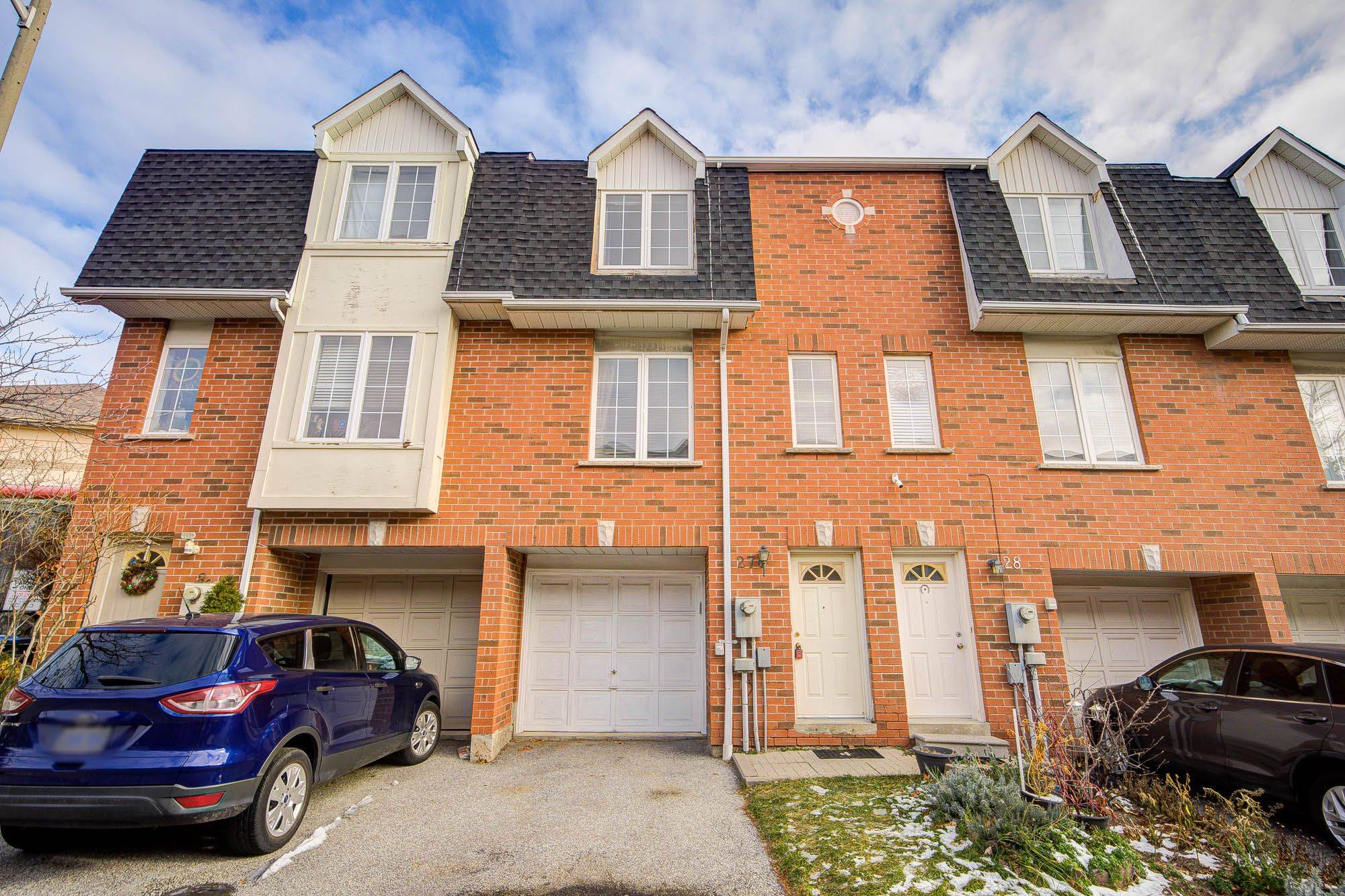 Mississauga, ON L5V 2G9,4991 Rathkeale RD #27