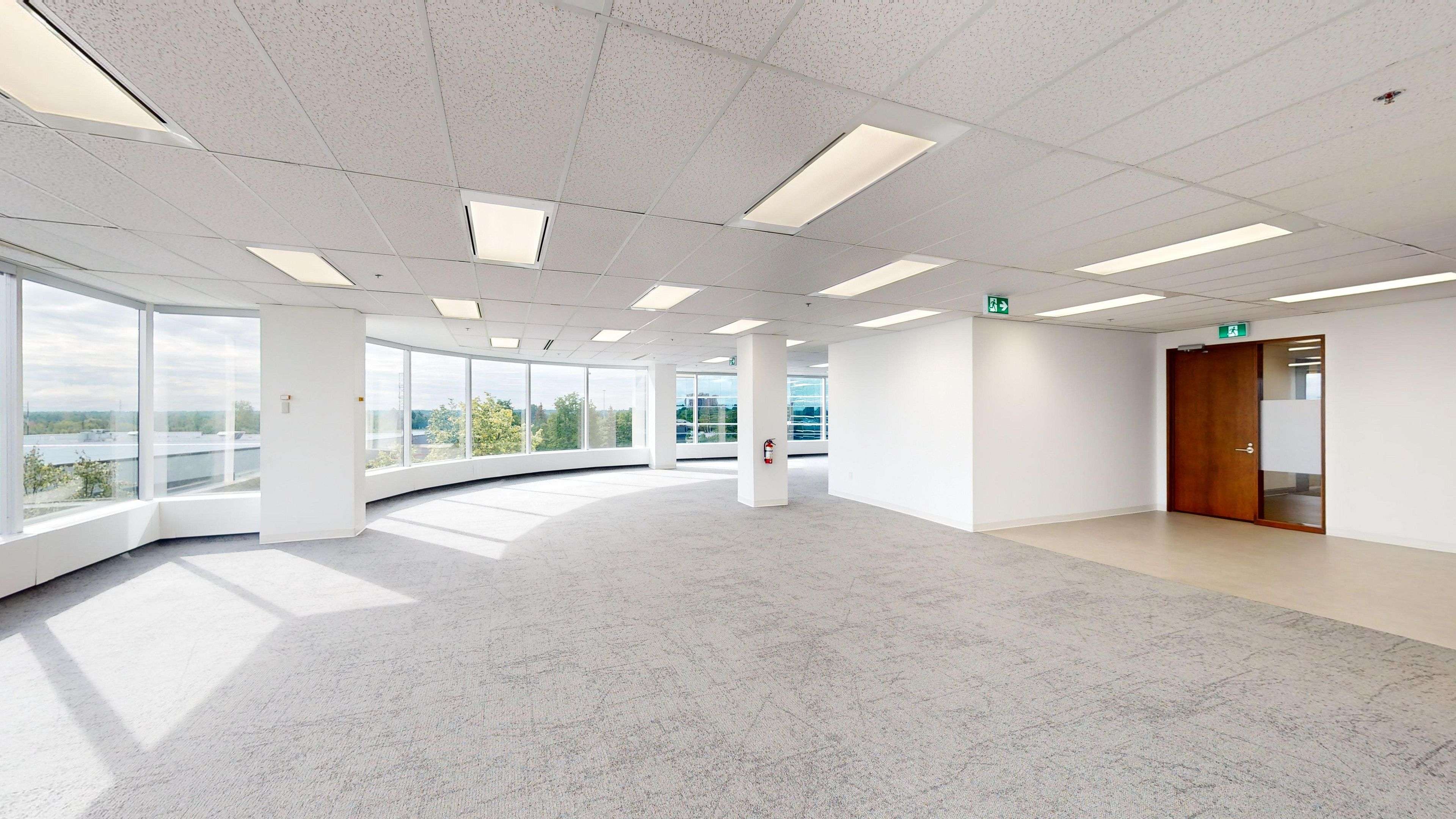 Beacon Hill North - South And Area, ON K1J 9B9,1410 Blair Towers PL #404