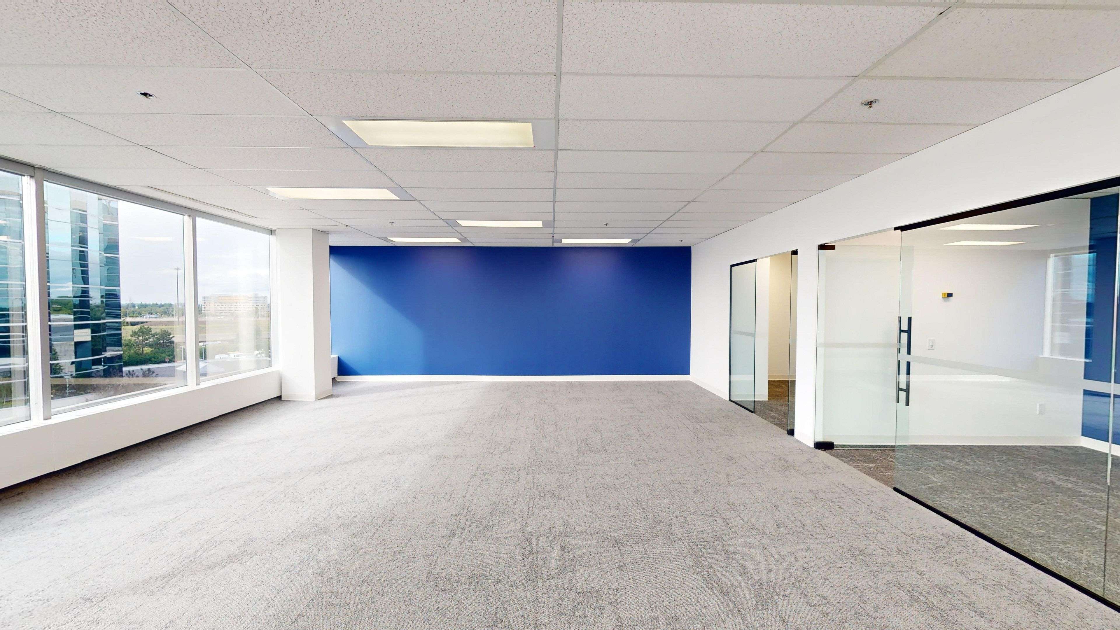 Beacon Hill North - South And Area, ON K1J 9B9,1410 Blair Towers PL #404