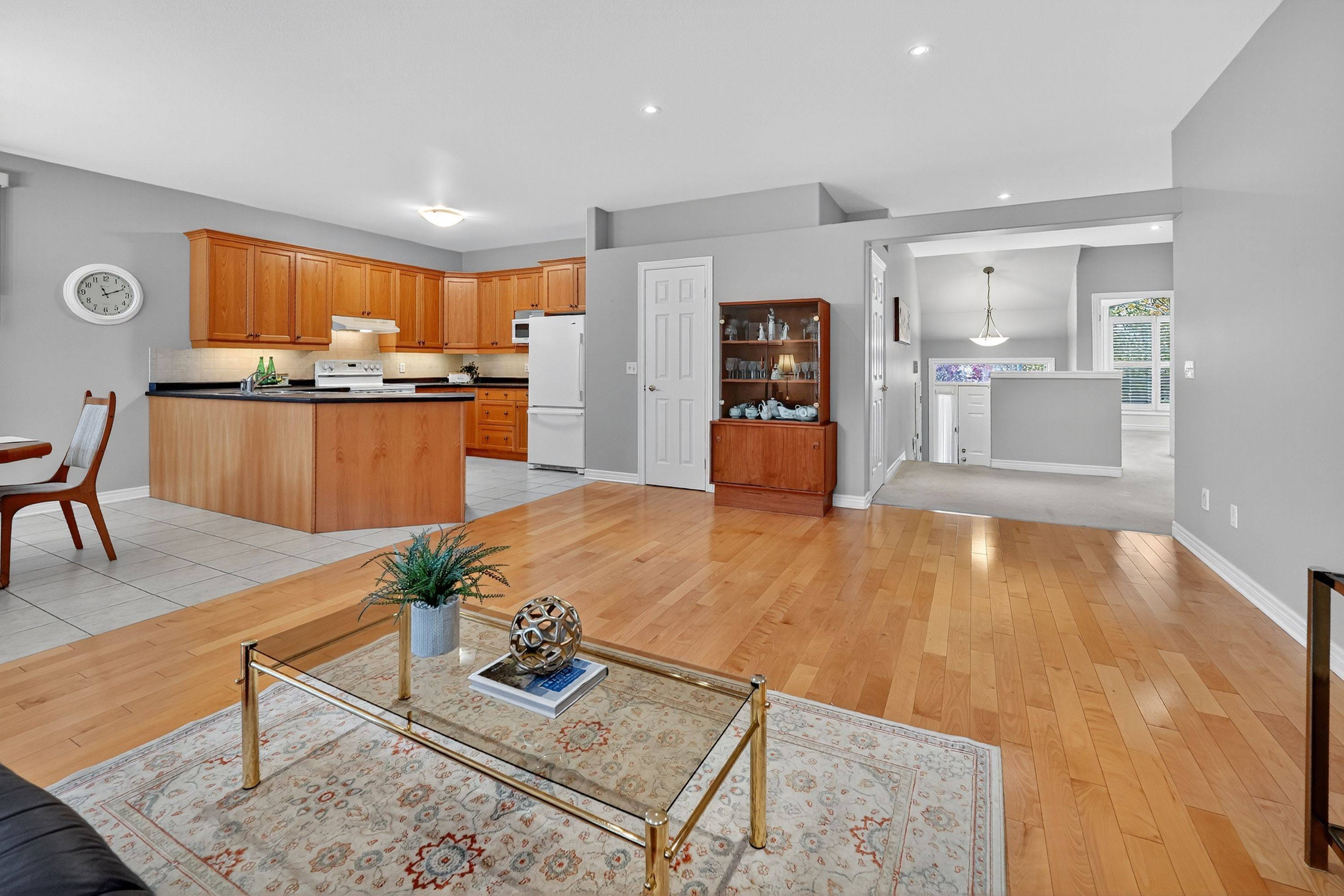 Lincoln, ON L0R 2E0,3356 Laurie AVE