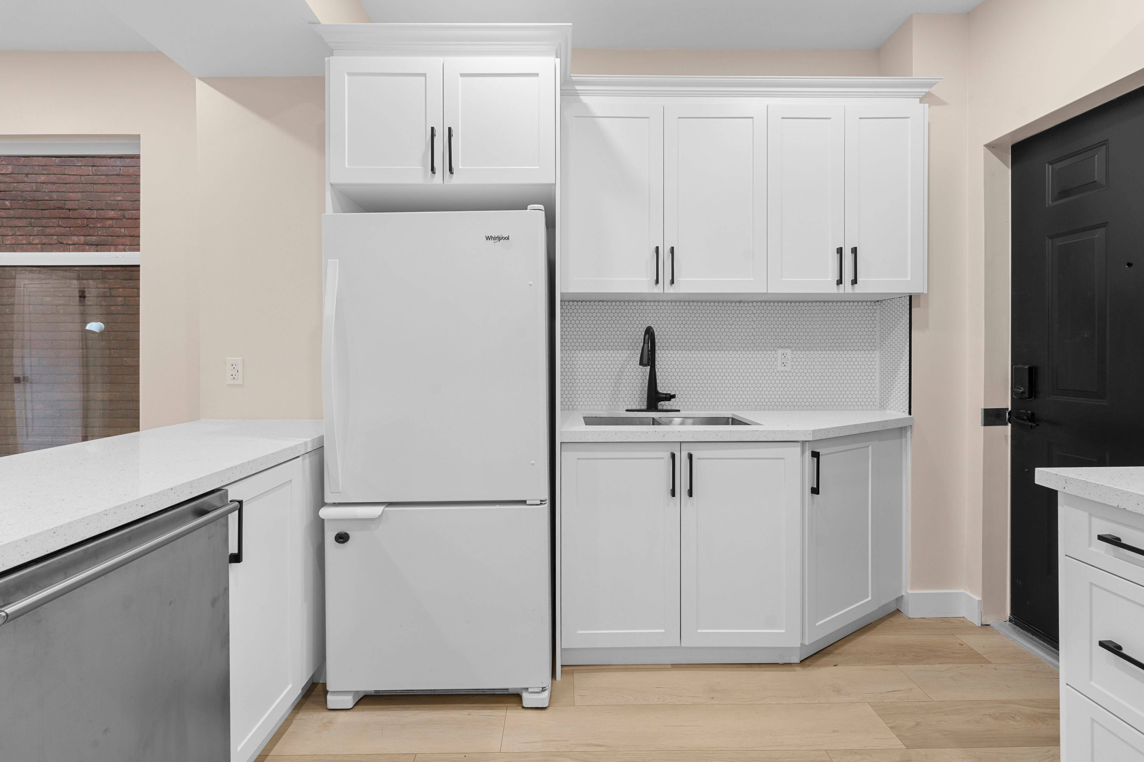 Hamilton, ON L8M 2H2,200 Sanford AVE S #Main