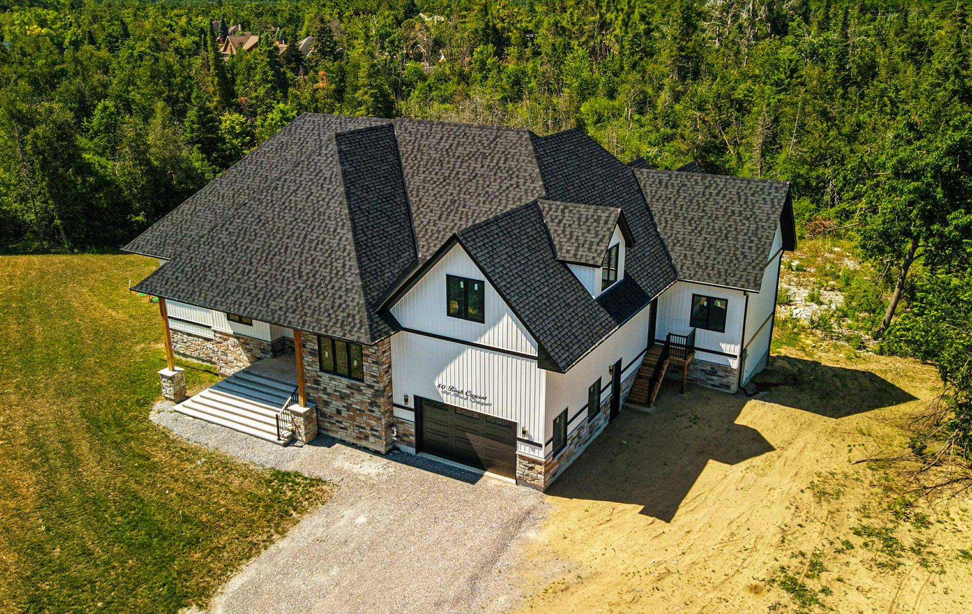 Kawartha Lakes, ON K0M 1A0,80 Birch CRES