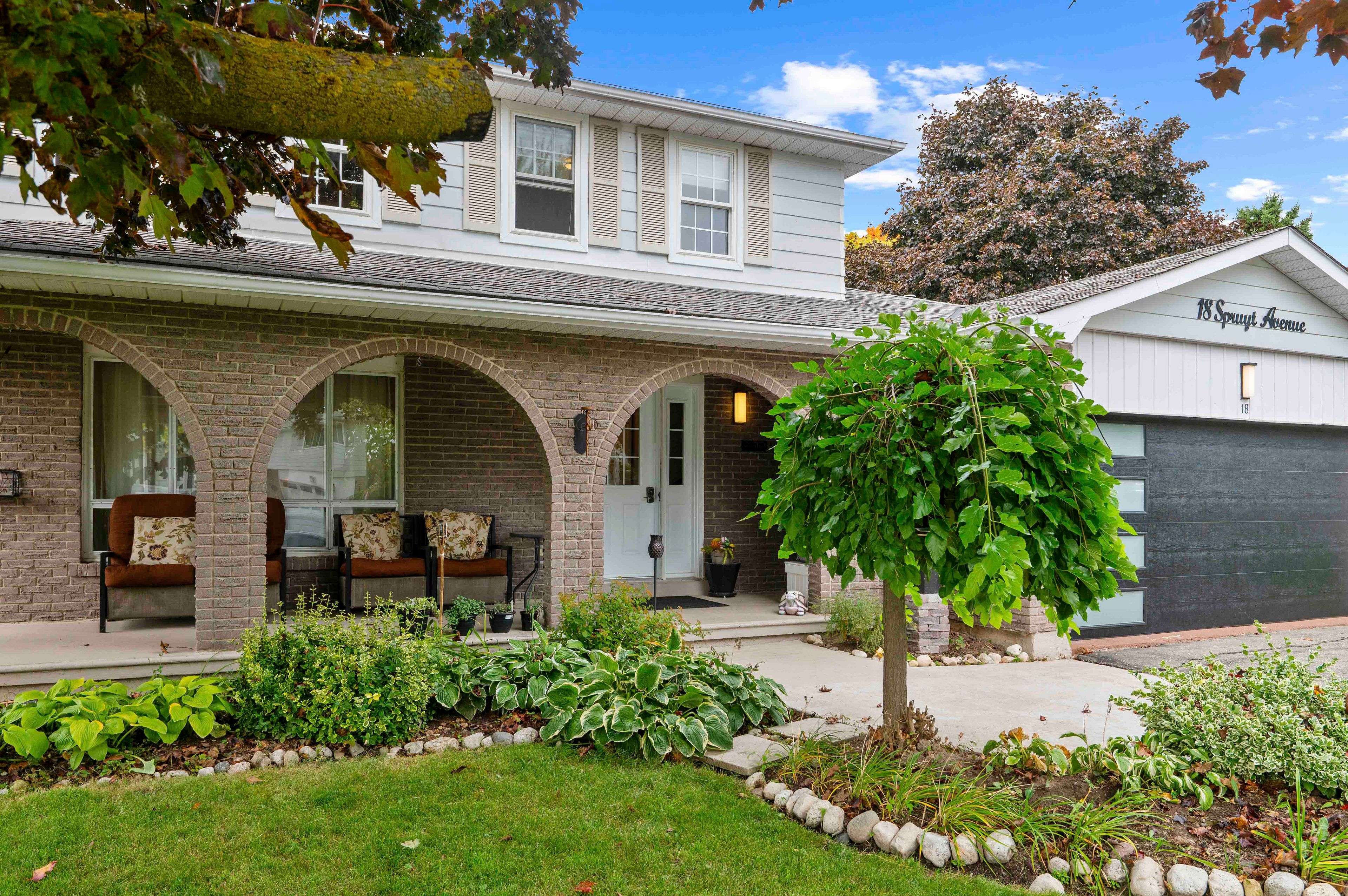 East Luther Grand Valley, ON L9W 5X4,18 Spruyt AVE